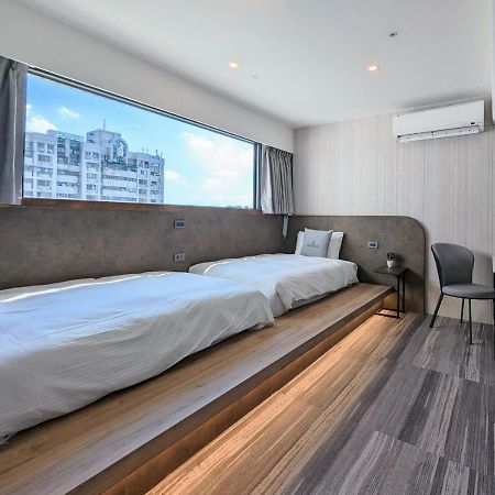 K Hotel - Yizhong Taichung Dış mekan fotoğraf