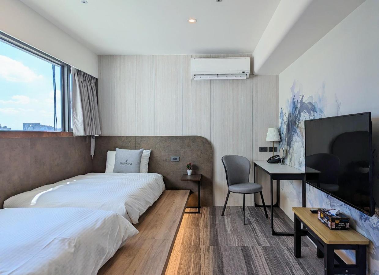 K Hotel - Yizhong Taichung Dış mekan fotoğraf