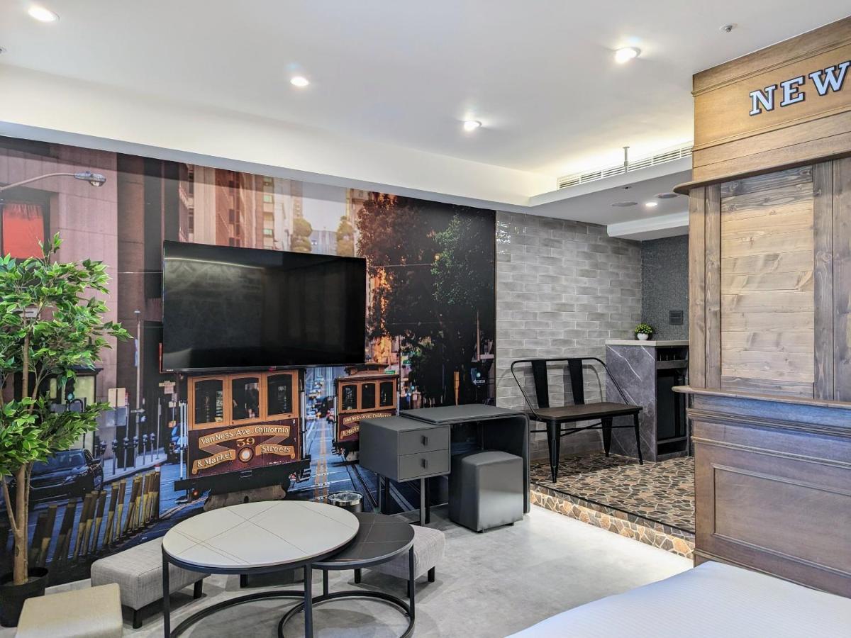 K Hotel - Yizhong Taichung Dış mekan fotoğraf
