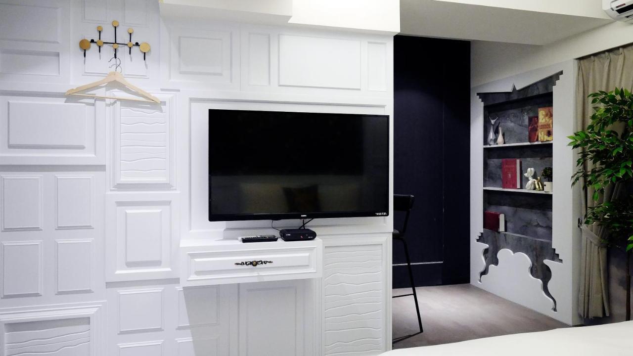 K Hotel - Yizhong Taichung Dış mekan fotoğraf